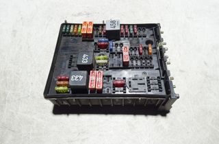 VOLKSWAGEN Touran 1 generation (2003-2015) Drošinātāju kārba 1K0937124 14220467