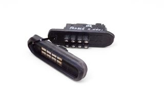 TOYOTA Контактное соединение дверей 32860927