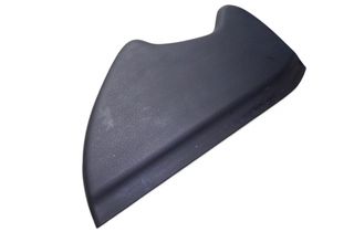 AUDI A4 B5/8D (1994-2001)  Боковая панель 8D0857086AE 32982196