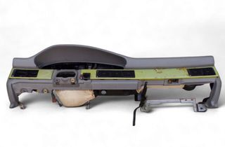 AUDI 200 C3 (1983-1988) Передняя панель салона 443857069F, 443035411, 443857003K 33036327