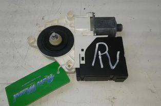 VOLKSWAGEN Tiguan 1 generation (2007-2017) Маторчик стеклоподъемника передней правой двери 5N0959702G 15070574