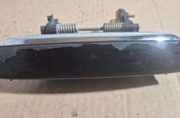 AUDI A6 C8/4K (2018-2024) Kreisās puses bīdāmo durvju ārējais rokturis 4F0837207 31508473