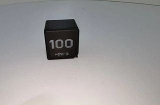 VOLKSWAGEN Caddy 3 generation (2004-2015) Реле 7M0951253A 31512817