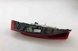 BMW X1 3 generation (U11) (2022-2023) Aizmugurējais labais lukturis bagāžniekā H8946535409 32140692