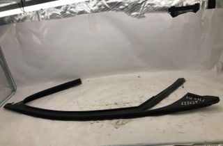 MERCEDES-BENZ E-Class W213/S213/C238/A238 (2016-2024) Резиновая прокладка передней правой двери A2137252800 33055089