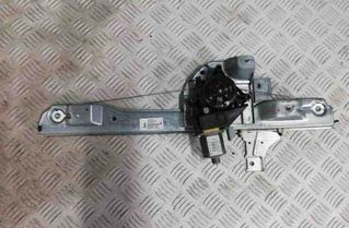 PEUGEOT 208 Peugeot 208 (2012-2015) Front Right Door Window Switch 9673154480 27894739