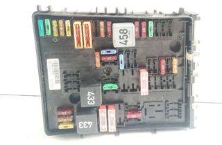 SKODA Octavia 1 generation (1996-2010) Блок предохранителей 1K0937124H 31451874