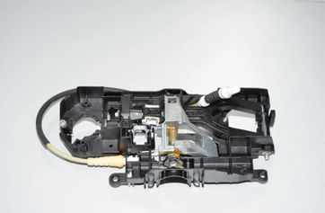 BMW 5 Series F10/F11 (2009-2017) Кронштейн ручки задней левой двери 7175649,51217175649,7300323,51217300323,2219937,51212219937 18144698