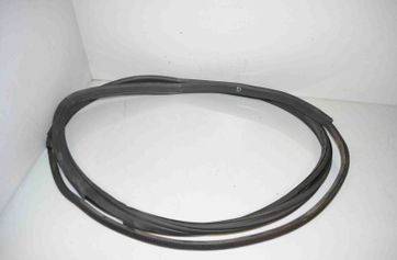 BMW i3 I01 (2013-2024) Резиновая прокладка передней правой двери 7361018,51767361018 32695951