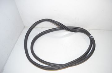 BMW X1 F48/F49 (2015-2023) Резиновая прокладка передней правой двери 7440033,51727440033 33036983