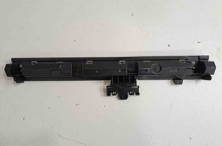 BMW i4 1 generation (2021-2024) Front Right Side Sideskirt Holder 8737092 30336413