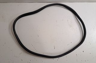 BMW i4 1 generation (2021-2024) Aizmugurējo kreiso durvju gumija 7482947 33043704