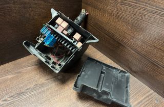 RENAULT Trafic 2 generation (2001-2015) Fuse Box 8200046403 32809557