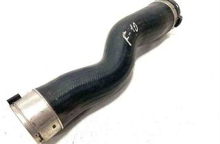 BMW 5 Series F10/F11 (2009-2017) Starpdzesētāja / interkūlera truba 7810614,781061402 24718313