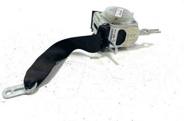 BMW 3 Series E90/E91/E92/E93 (2004-2013) Rear Middle Seatbelt 305279799001,456G562 24722042