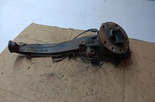 PORSCHE Cayenne 958 (2010-2018) Priekšējā kreisā riteņa rumbas vārpsta/stupica 7L0407257A 31127043