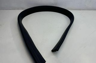 MERCEDES-BENZ GLE W167 (2019-2024) Gumijas motora nodalījumā A1678871900 31135671