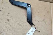 SUZUKI DL 221 (1994-2002) Кронштейн правой опоры двигателя 4191106G90YAP 31396205