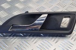 SKODA Octavia 2 generation (2004-2013) Kreisais aizmugurējais iekšējais atvēršanas rokturis 1Z0839247 31063262