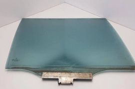 MERCEDES-BENZ E-Class W211/S211 (2002-2009) Aizmugurējā labo durvju loga stikls 31068496