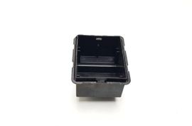 VOLKSWAGEN Passat B7 (2010-2015) Крышка блока предохранителей 1K0937311C 31071071