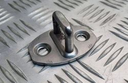 VOLKSWAGEN Passat B7 (2010-2015) Bagāžas nodalījuma bagāžnieka fiksators 3B0837033D 31079820