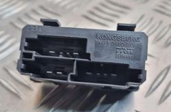 VOLVO S80 1 generation (1998-2006) Seat heating relay 07W373,30795504 31083052