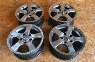 BMW 5 Series E34 (1988-1996) Riteņu komplekts 31084949