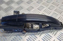 FORD Focus 2 generation (2004-2011) Наружная ручка задней правой двери 4M51A266B22AC 31111079