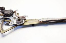 TOYOTA RAV4 2 generation (XA20) (2000-2006) Front Left Door Window Regulator 8572042070 31117428