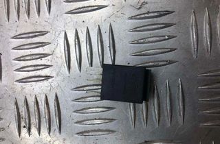 VOLKSWAGEN Passat B7 (2010-2015) Relejs 7M0951253C 31813591