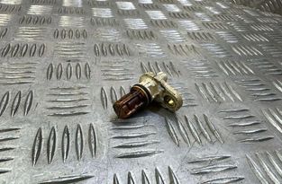 OPEL Astra J (2009-2020) Crankshaft Position Sensor 55571994 31836999