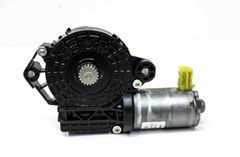MERCEDES-BENZ CLA-Class C117 (2013-2016) Sunroof motor 0390200101 28444680