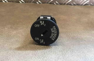 BMW 3 Series E90/E91/E92/E93 (2004-2013) SRS slēdzis 9196886 14590789