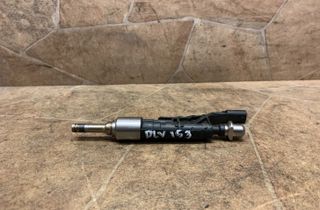 BMW 5 Series G30/G31 (2016-2023) Форсунка 7639990 33012079