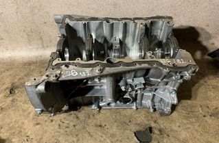 MERCEDES-BENZ CLA-Class C117 (2013-2016) Engine Block R2700106100 33024906