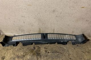 BMW X3 F25 (2010-2017) Trunk Lock Trim 9175133 33058957