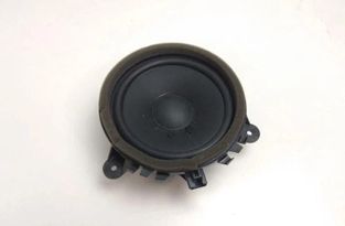 VOLVO V70 3 generation (2007-2020) Aizmugurējo kreiso durvju skaļrunis M8071,30657445 31909647