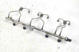 BMW 3 Series F30/F31 (2011-2020) Fuel Rail 7848363 31925806