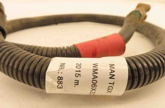 MAN TGX (2007-present) 3 generation (2004-2009) Положительный аккумуляторный кабель 31318444