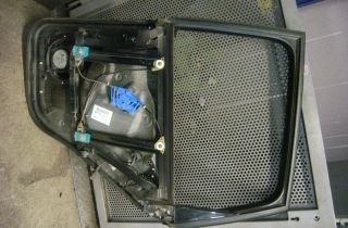 VOLKSWAGEN Touareg 1 generation (2002-2010) Rear left door window lifter 7L6839729,7L6971694B 21177315