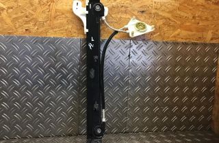 SEAT Altea 1 generation (2004-2013) Aizmugurējo kreiso durvju logu pacēlājs 5P0839401 31410523