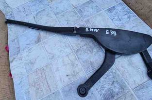 BMW 5 Series E39 (1995-2004) Priekšējie stikla tīrītāji 61618209 21042607