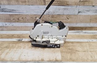 SKODA Superb 2 generation (2008-2015) Aizmugurējo kreiso durvju slēdzene 5N0839015D 30780672