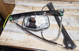VOLKSWAGEN Jetta 3 generation (1992-1998) Front Right Door Window Regulator 1K5837461B 31987365