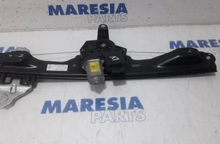 RENAULT Kadjar 1 generation (2015-2024) Priekšējo kreiso durvju logu pacēlājs 807218568R,807218884R,150119C21970 27340994