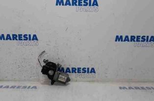 FIAT 500 2 generation (2008-2024) Priekšējā stikla tīrītāja mehānisma motorīts TGEDM1,MS1592008650,77364424,MS159200 27380289