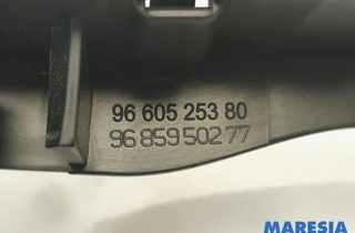 PEUGEOT 508 1 generation (2010-2020) Наружная ручка передней правой двери 9660525380,9685950277,9144G4 27393326