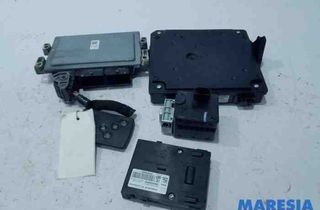 RENAULT Scenic 3 generation (2009-2015) Engine Control Unit ECU 285909828R,284B13640R,7701209427,8200604932,285909828,237100487R,BCMX95 27754945