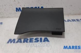 PEUGEOT 308 T7 (2007-2015) Подушка безопасности для колен 6074025,7381558 27889039